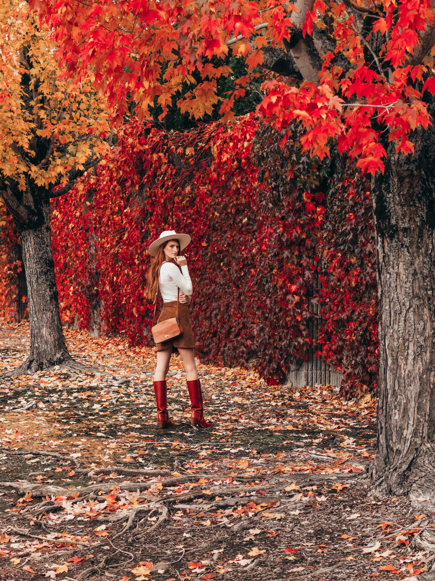 How To Style A Brown And White Outfit For Fall • Stop, Drop & Vogue